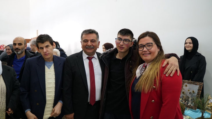 Kültür Merkezinde düzenlenen programa katılım sağladık