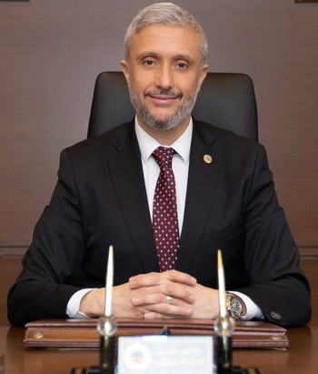 Av. Adil Biçer