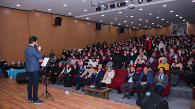 Konferans Salonu