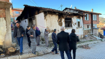 Cuma Mahallemizde Çıkan Yangında Evleri Zarar Gören Vatandaşlarımızı Ziyaret Ettik