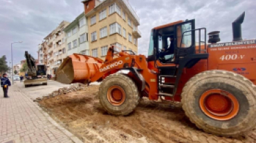 4. Etap Prestij Cadde  Çalışmasına Cumhuriyet Caddesinin Bir Bölümünde Hayırlısıyla Başladık