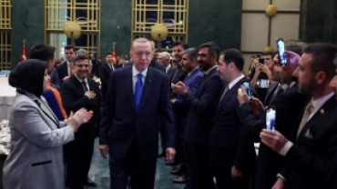 Depremzedelerimiz ve Bölgede Görev Yapan Belediye Başkanlarımız ile İftar Yemeğinde Bir Araya Geldik