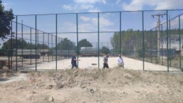 Halı Saha ve Çocuk Oyun Parkı İnşaatımız Devam Ediyor