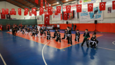 19 Mayıs Atatürk’ü Anma, Gençlik ve Spor Bayramı Kutlama Programını Gerçekleştirdik