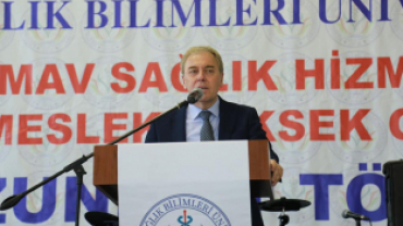 Simav Sağlık Hizmetleri Meslek Yüksekokulunda Gerçekleştirilen 2021-2022 Yılı Mezuniyet Törenine Katıldık