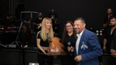 Panayırımızın Açılışını kıymetli sanatçımız Derya ULUĞ’un müthiş konseriyle gerçekleştirdik