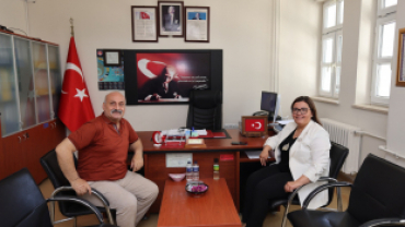 Geçen yıl olduğu gibi bu yıl da çocuklarımızın eğitim yolculuğunda yanlarındayız