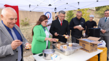 MERHUM DR. İBRAHİM NACİ EREN VE ECZ. SÜLEYMAN OĞUZ AKIN DUALARLA ANILDI